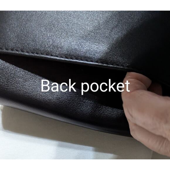 Leather crossbody purse Unbranded VGUC 8x7x3" Y2K Strap 40x42"can be smaller - Picture 8 of 13